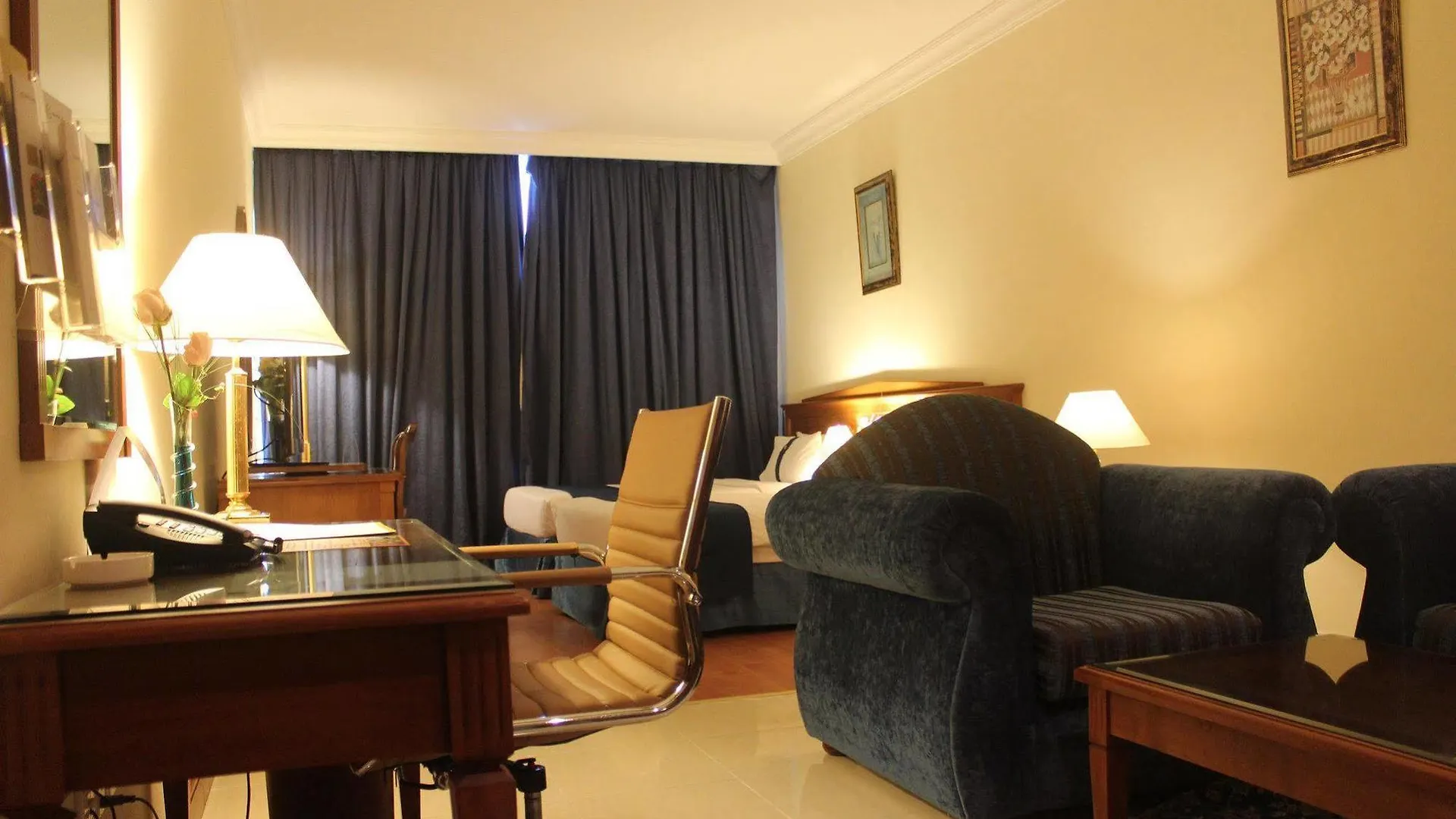 Grand Excelsior Hotel الشارقة