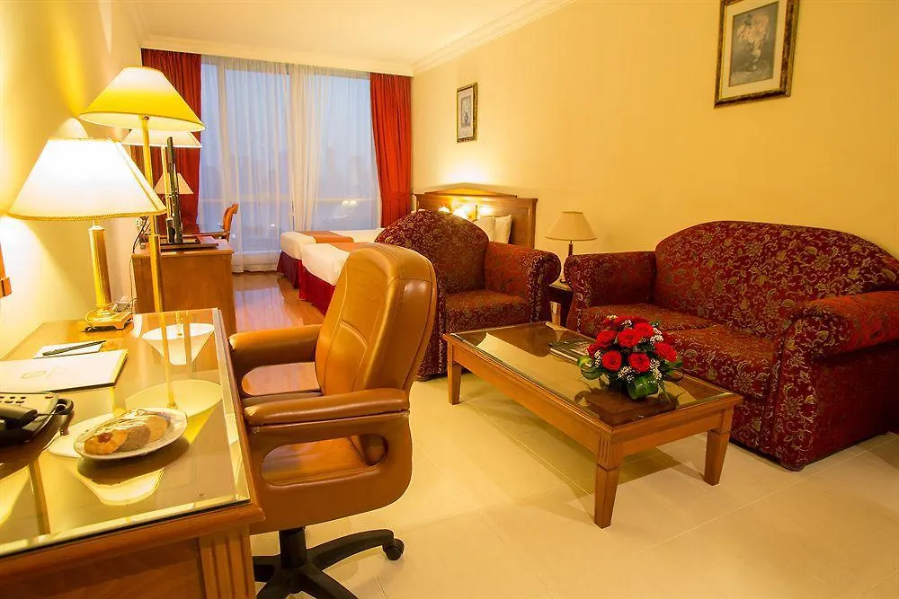 *****  Grand Excelsior Hotel Шарджа ОАЭ