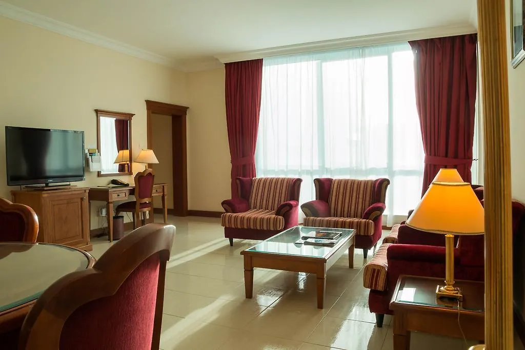 Grand Excelsior Hotel Шарджа 5*,
